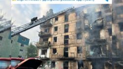 Bestialski atak Rosjan na blok mieszkalny w Krzywym Rogu