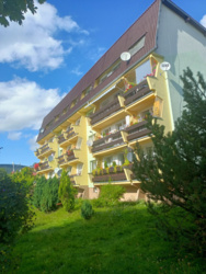 ddd54c7f-3480-45eb-8bc7-51fce15b0141