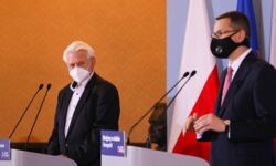 Rada Medyczna opuszcza premiera. Rezygnuje trzynastu z siedemnastu członków