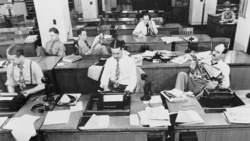 Wolność zaczyna się od faktów. O cenie prawdy w epoce kłamstwa » Historykon.pl