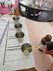 d1071e18-520d-48d1-8d72-15b745476c3b