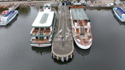 843f7224-d1ea-4a49-b3c8-b2f6a966b5de