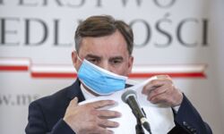 Władza podsłuchuje Pegasusem? Minister sprawiedliwości zabiera głos