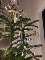 b3792e36-80f2-4100-8b6b-25d9d1804f4b