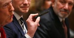 Jak kulawy Kaczor Donald napadł na Iran i podpalił świat