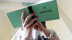 Sądowa batalia o stypendium. Uniwersytet przegrał ze studentką. "Pieniążki będą wypłacone"