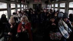 UNHCR: z Ukrainy uciekło już ponad 1,2 mln uchodźców wojennych