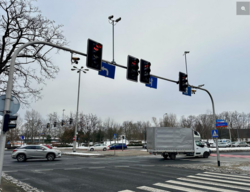 Wrocław: Żółte kamery - postrach kierowców nie działają. Deweloper odciął prąd!