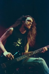 8d402e72-c275-403c-a4b1-3607638bb247