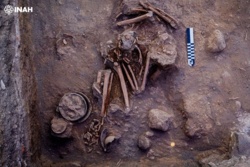 W Izúcar de Matamoros odnaleziono ludzkie szczątki i ceramikę