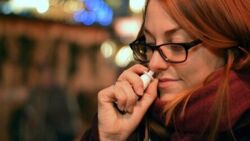 Szczepionka na COVID-19 w sprayu? Australijczycy już prowadzą testy kliniczne