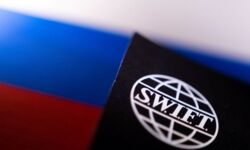 Polska będzie dążyć do wykluczenia kolejnych banków Rosji z systemu SWIFT