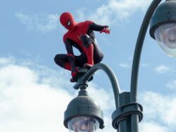 Spider-Man: Bez drogi do domu znów królem w kinach. Idzie po rekord Avatara w USA
