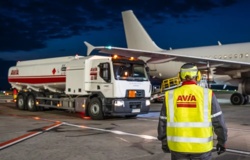 Problemy z paliwem lotniczym uderzają w Azję. Europa w ry...