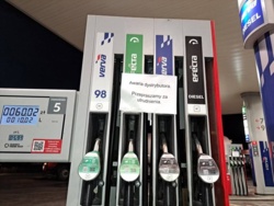 b0cb005e-8b4e-4d40-b3bc-2e79971850a6