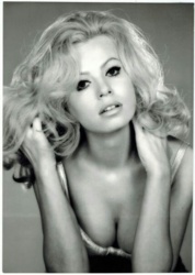 01d6830f-ae26-4136-843c-5b46217d6a0a