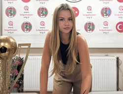 Ma zaledwie 22 lata i poprowadzi męską drużynę w Turcji