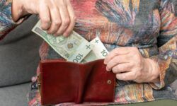 Od emerytur i rent do 2,5 tys. zł nie będzie odprowadzany podatek dochodowy