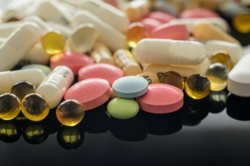 85 osób w szpitalu. Nowe dopalacze atakują ze zdwojoną siłą