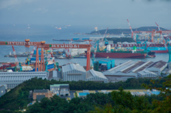 Dwaj azjatyccy giganci stoczniowi planują fuzję