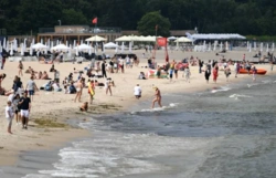 Badanie. Polacy trzecim najchętniej wyjeżdzającym na wakacje narodem w Europie