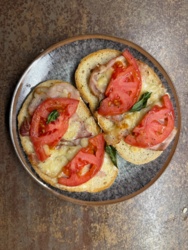 559af17c-6810-41f2-896b-82427aa76483