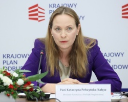 Pełczyńska-Nałęcz tłumaczy się z afery z pieniędzmi z KPO