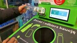 Tak się oszukuje butelkomaty