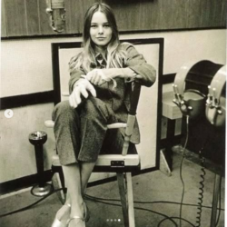 81016e9a-5967-4b6c-8a94-e19f3275d879