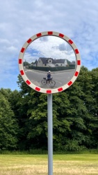 69f9cbf4-e8fd-4e9f-97a6-b49d5d26eb8a