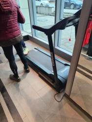 f4fe8df5-85a3-42d5-a332-1bc63e2651db