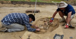 Trzy kultury, tysiące lat, jedno miejsce. Sensacyjne odkrycia archeologiczne w Wilczycach [ZDJĘCIA]