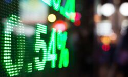 Sesja na GPW: prezes Glapiński pomógł bankom, silna energetyka i górnictwo