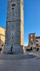 f1c4381e-8508-434b-9d94-dcd97dcbc891