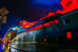 e85cc3bc-b8a9-42e9-b7a9-4cb67259bcb9