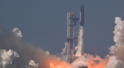 Przełomowy lot. Musk przetestował megarakietę Starship w nowej wersji
