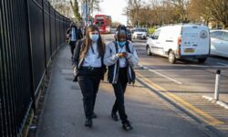 Od czwartku w Anglii osoby zakażone nie muszą się izolować