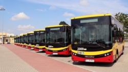 Problem łódzkiego MPK. Nie może sprzedać wadliwych autobusów, ani kupić nowych