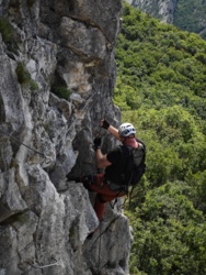 6efc5480-75f6-4aa5-915d-a01fb38101e6