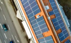 Wysypiska śmieci zapełnią się panelami fotowoltaicznymi?