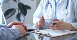 ZUS coraz dokładniej kontroluje Polaków na L4. Odzyskał już ponad 150 mln złotych