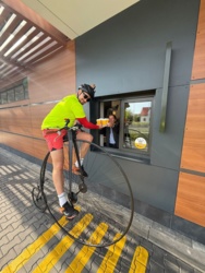 41ff995e-3c3d-49c3-910f-151d1ccae259