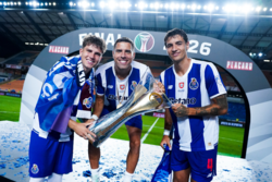 FC Porto triumfuje! Polskie trio z pierwszym trofeum w sezonie