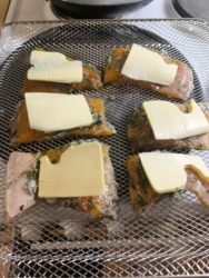 2b23ddfc-25b0-490a-bb79-78b1992444ac