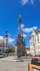 9f697117-6c02-4705-a55a-45e7a1b9de10