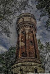 Wieża ciśnień - zasada działania - budowa - schemat - przeznaczenie