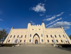 8ef51cac-8200-4699-bdac-f9e40d218855