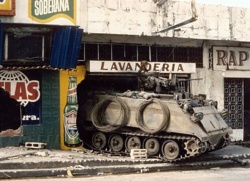 W czasie poprzedniej inwazji w Ameryce Łacińskiej USA też pojmały prezydenta