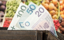 Inflacja w Polsce we wrześniu wzrosła do 4% r/r. Po raz pierwszy od ponad roku jest poza celem inflacyjnym NBP
