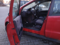 26647c82-f641-49c3-afb2-006970efda4a